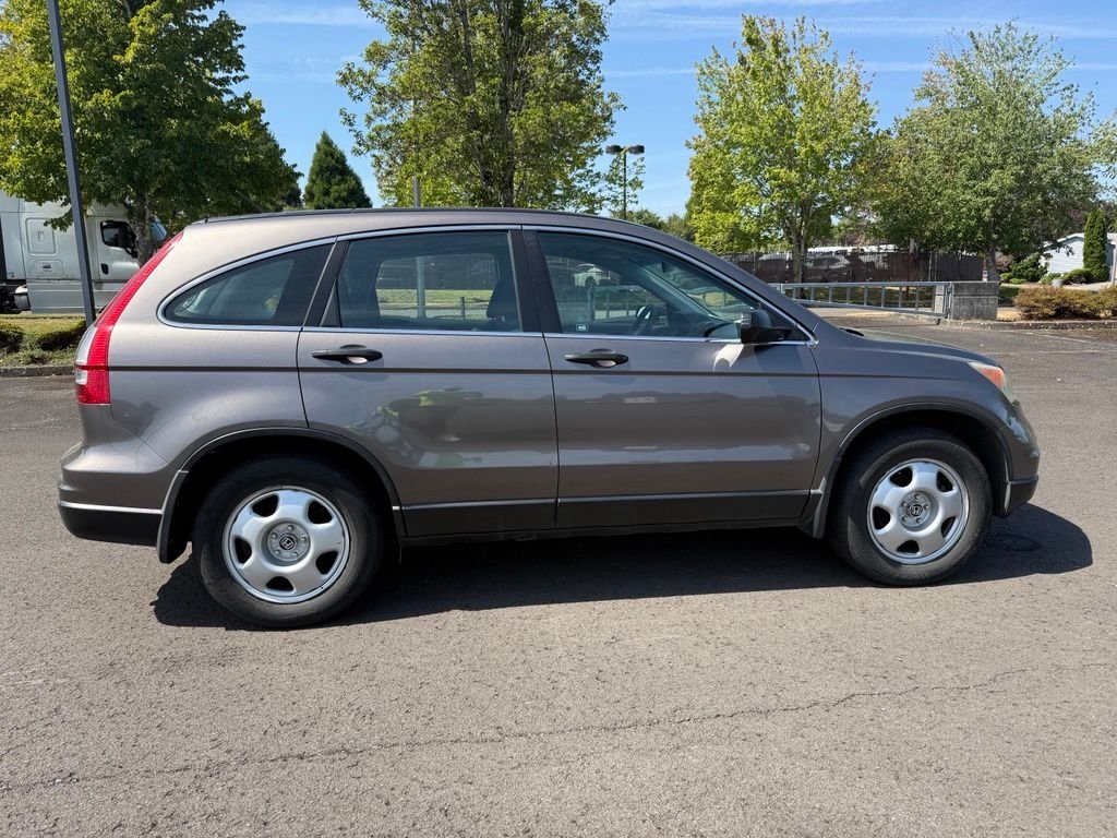 Used 2010 Urban Titanium Metallic Honda LX image 7