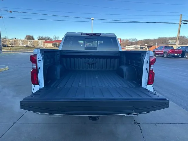 New 2026 Summit White Chevrolet LTZ image 26