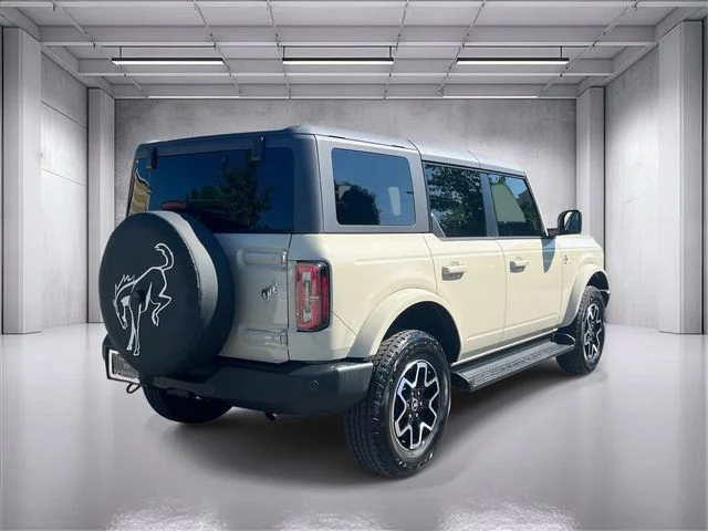 Used 2025 Beige Ford Outer Banks image 3