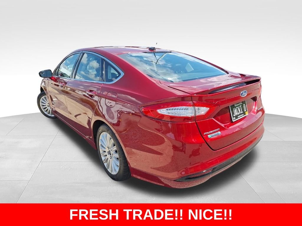 Used 2014 Red Ford Titanium image 3