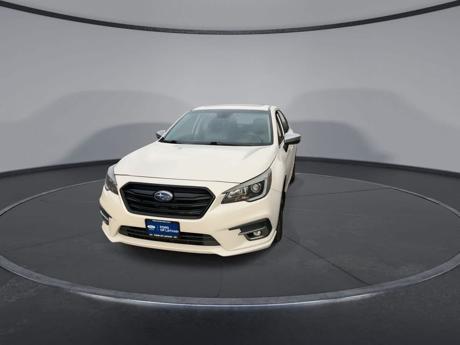 Used 2018 White Subaru Sport image 3
