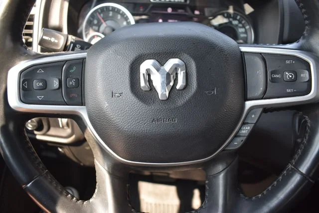 Used 2023 White Ram Big Horn/Lone Star image 19