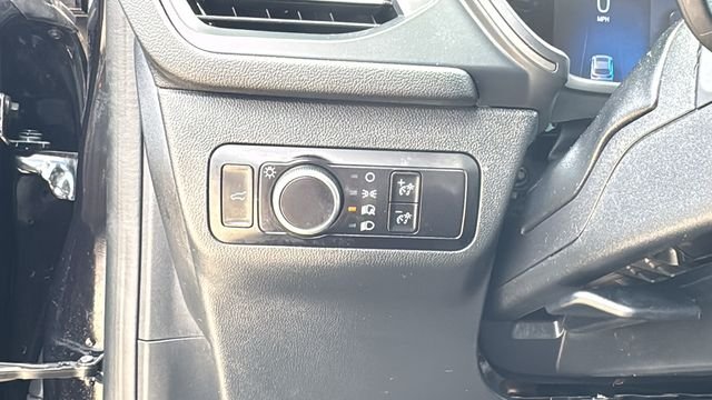 Used 2023 Black Ford Active image 21