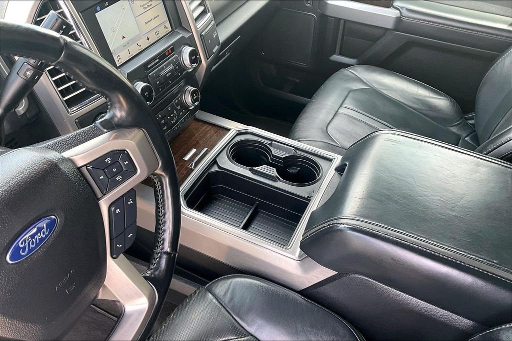 Used 2017 Silver Ford Platinum image 15