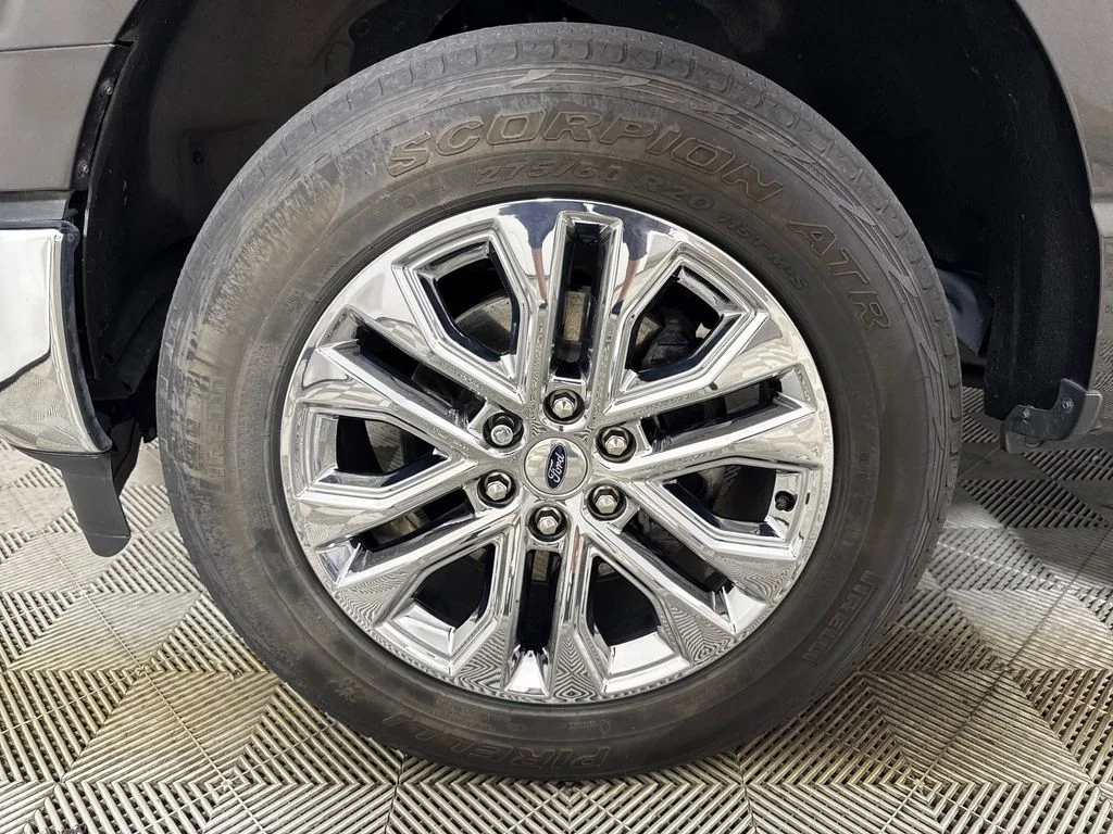 Certified Used 2024 Brown Ford XLT image 14