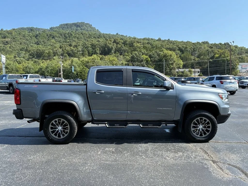 2022 Chevrolet Colorado ZR2 - Photo 6