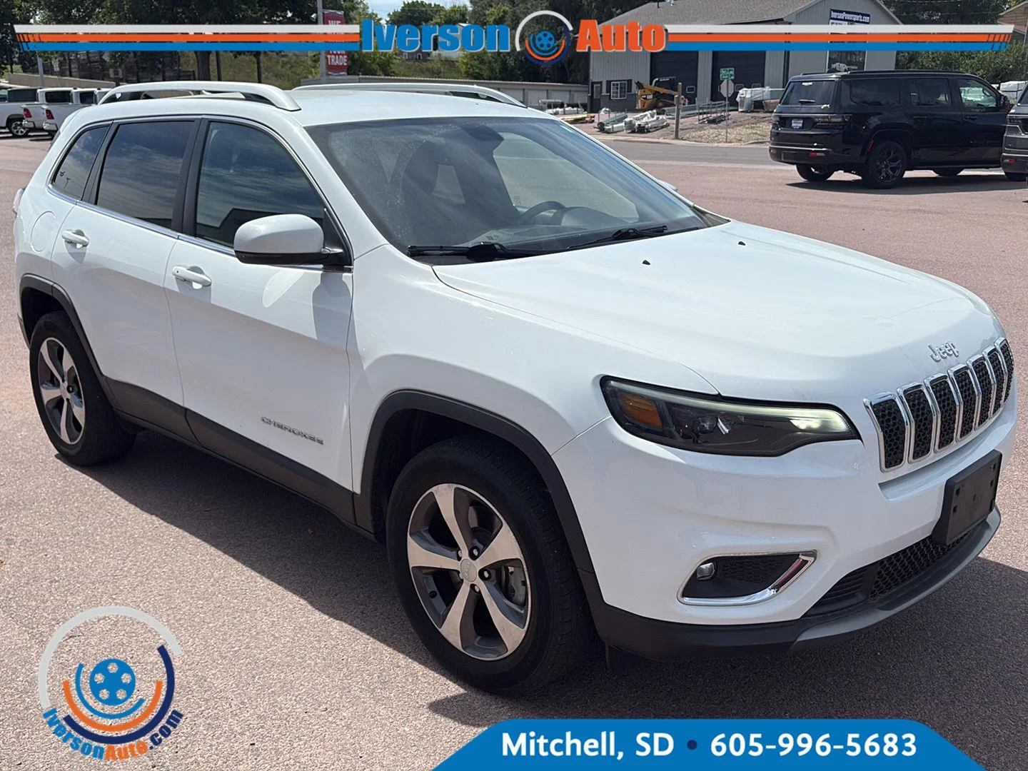 Used 2020 Bright White Clearcoat Jeep Limited image 4