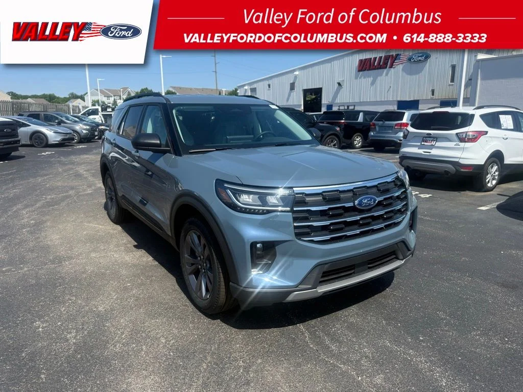 2026 Ford Explorer Active 4WD's photo