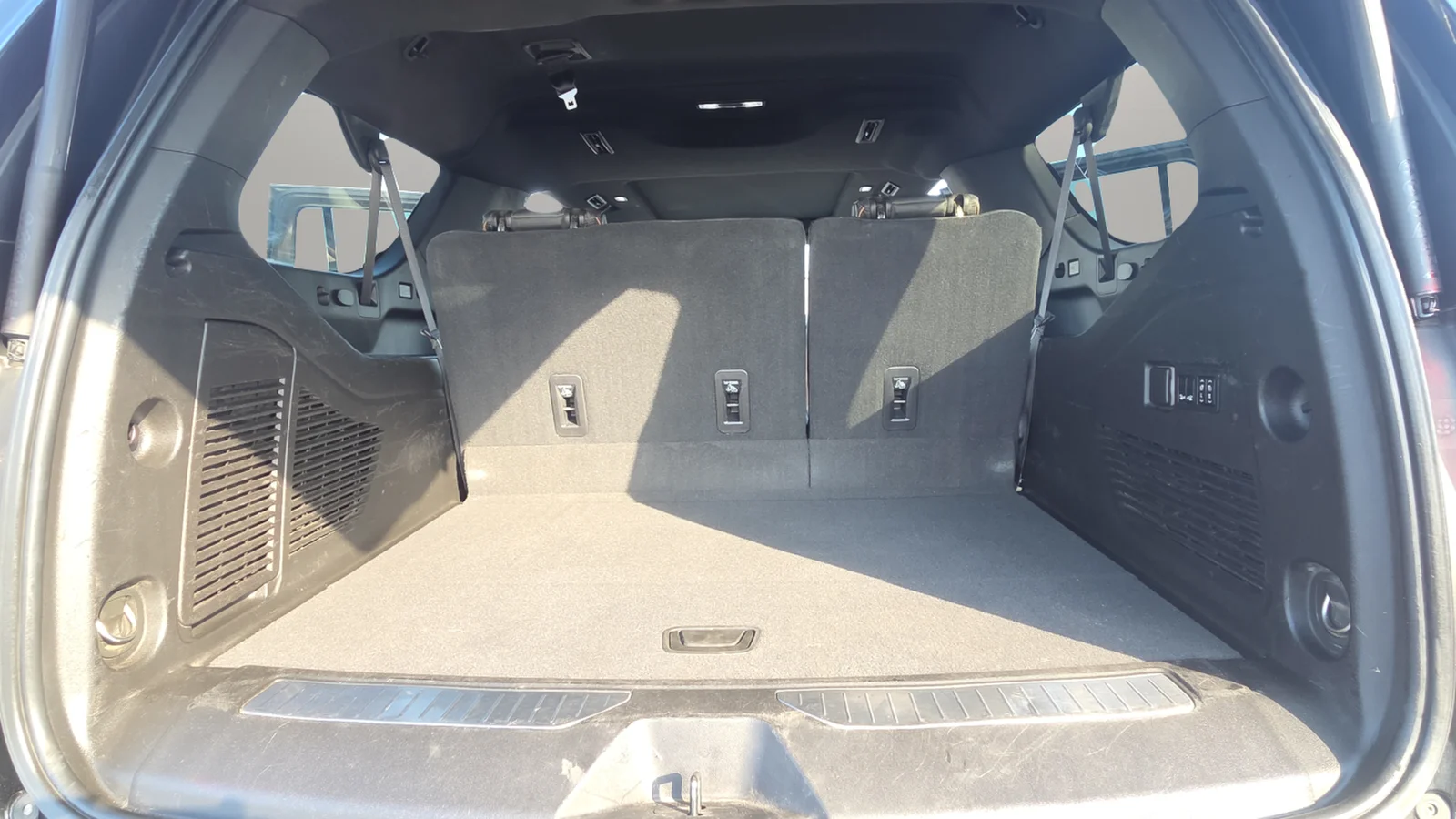 Used 2021 Black GMC AT4 image 14
