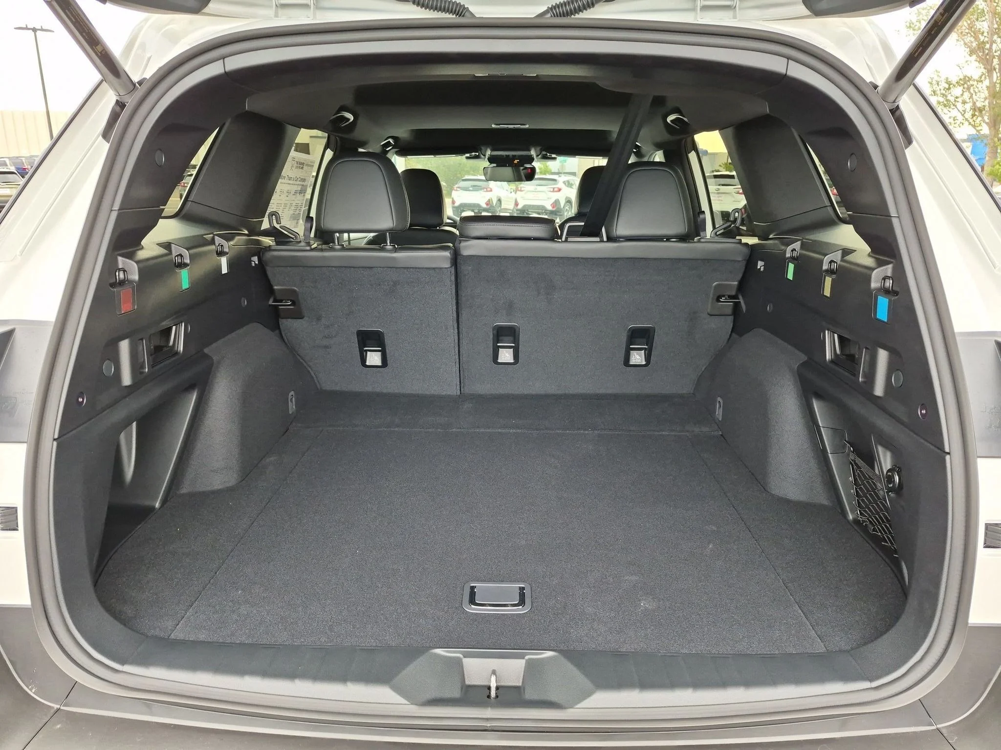 New 2026 CRYSTAL WHITE PEARL Subaru Premium image 6