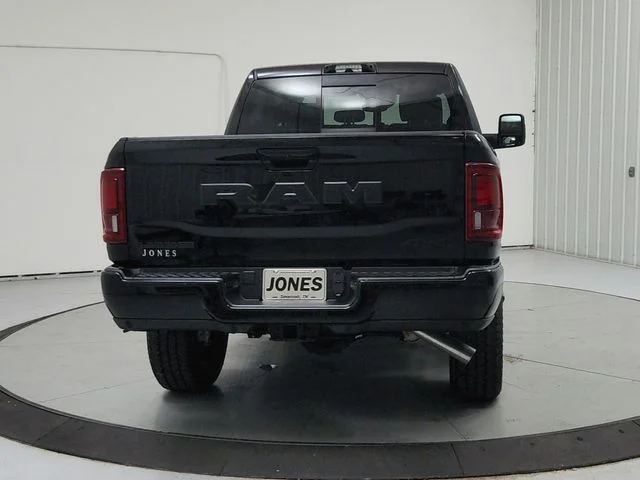New 2026 Diamond Black Crystal Pearl-Coat Exterior Paint RAM Laramie image 6