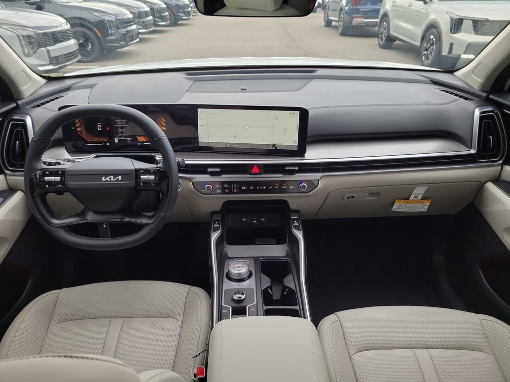 New 2026 Snow White Pearl Kia EX image 18