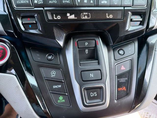 Used 2023 Silver Honda Touring image 22