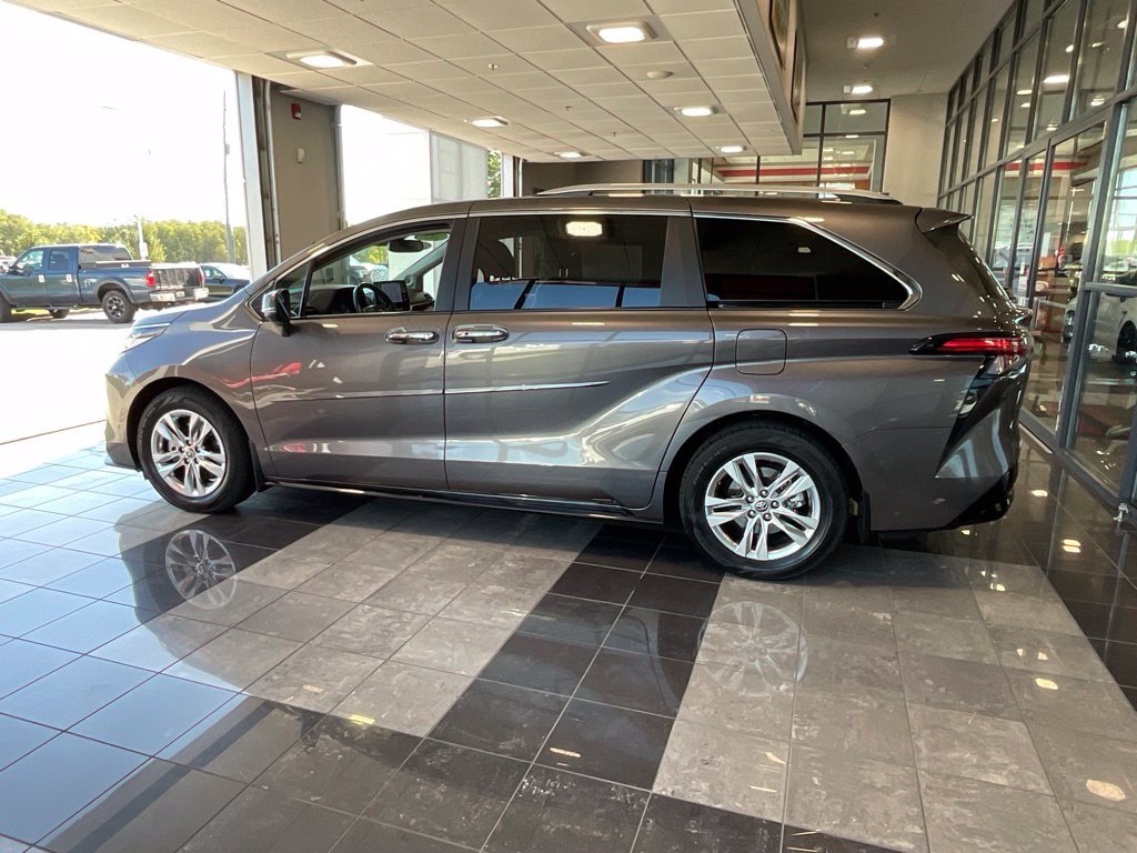 Certified Used 2023 Gray Toyota Limited image 4