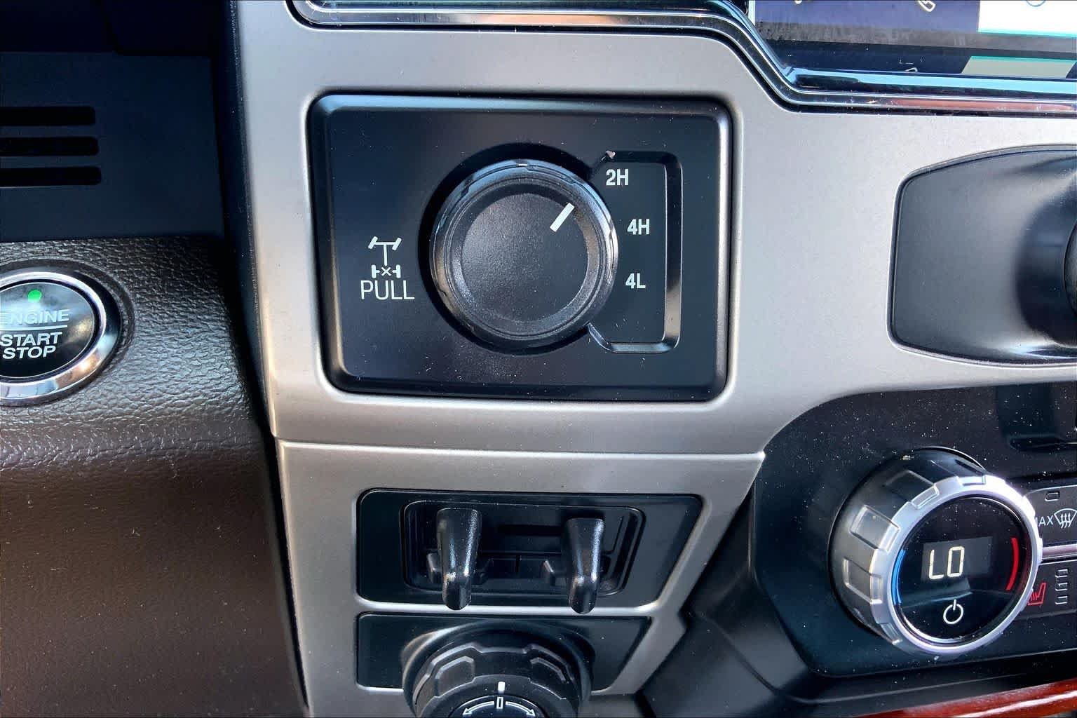 Used 2022 Agate Black/Stone Gray Ford King Ranch image 33