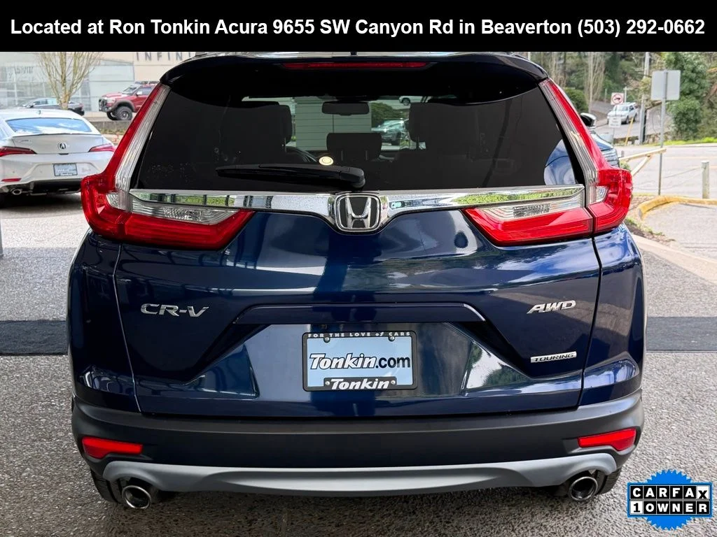 Used 2018 Obsidian Blue Pearl Honda Touring image 6