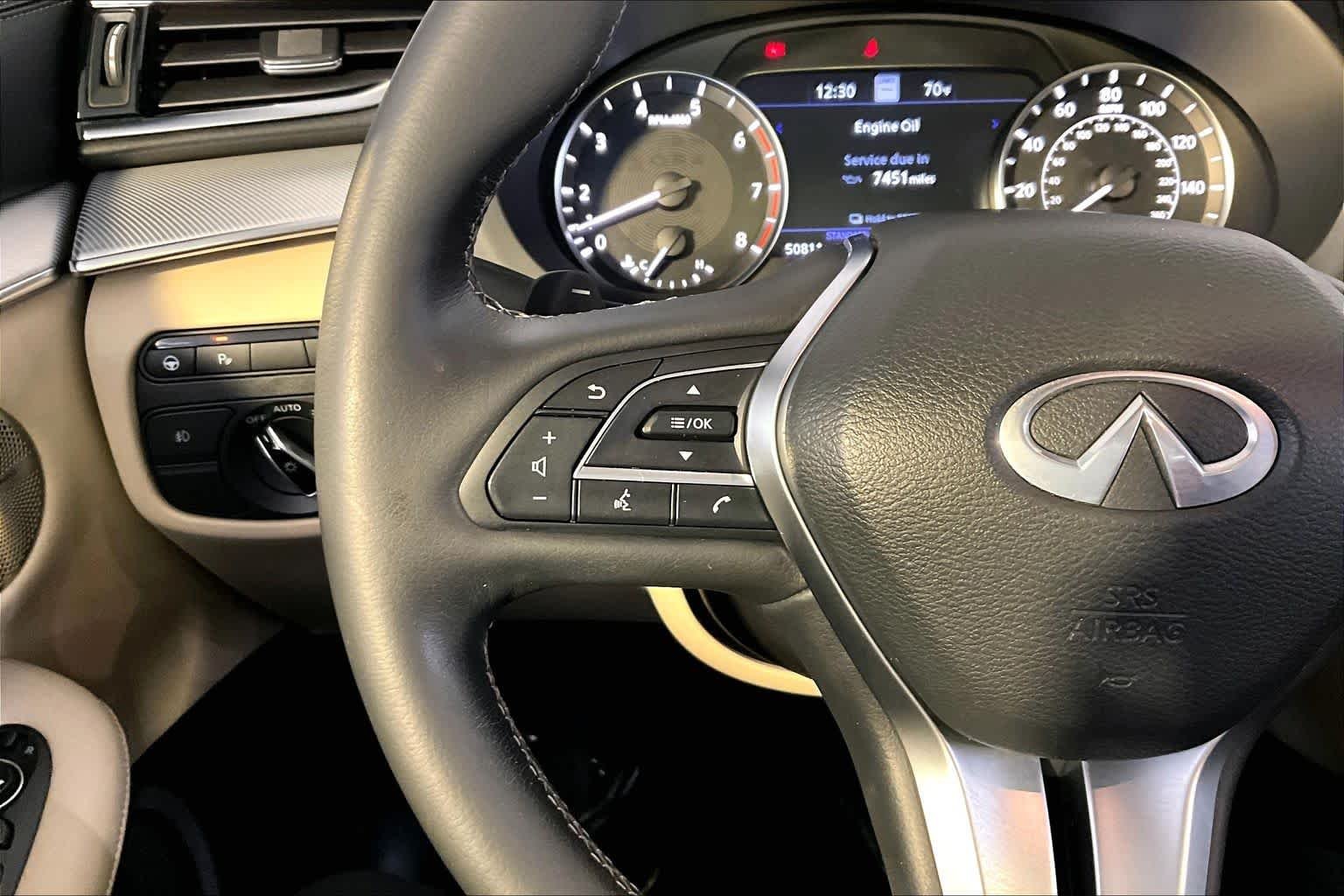 Used 2022 Graphite Shadow INFINITI ESSENTIAL image 24