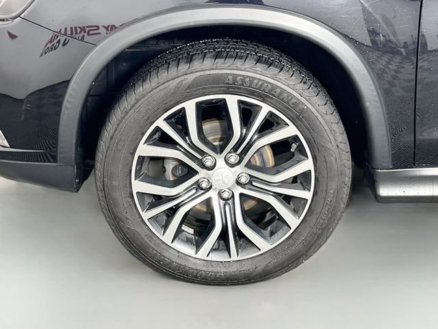 2017 Mitsubishi Outlander Sport ES - Photo 10