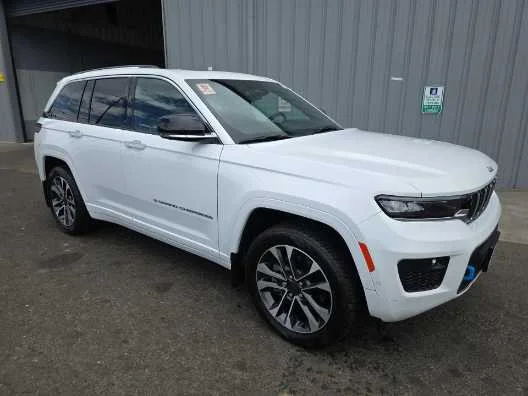 Used 2022 Bright White Clearcoat Jeep Overland image 3
