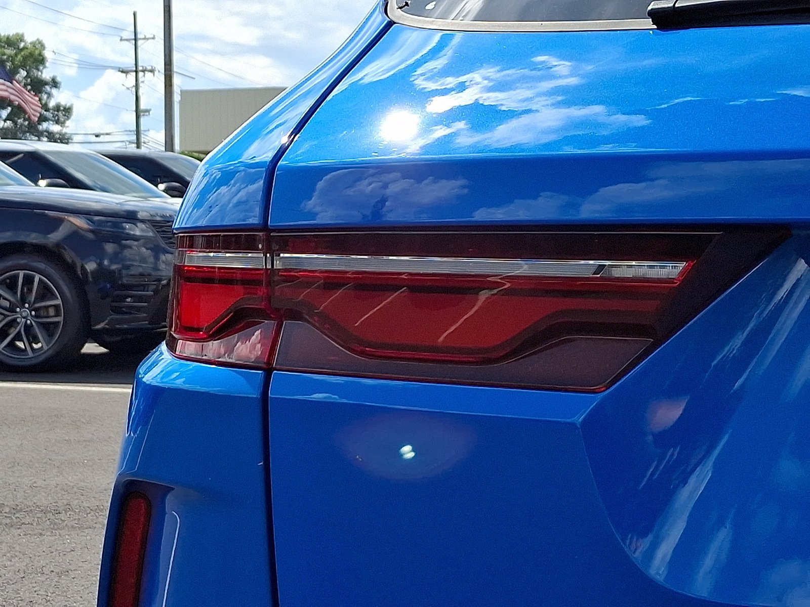 Used 2026 Chalk Blue Gloss   1Mr Jaguar SVR 575 Edition image 15