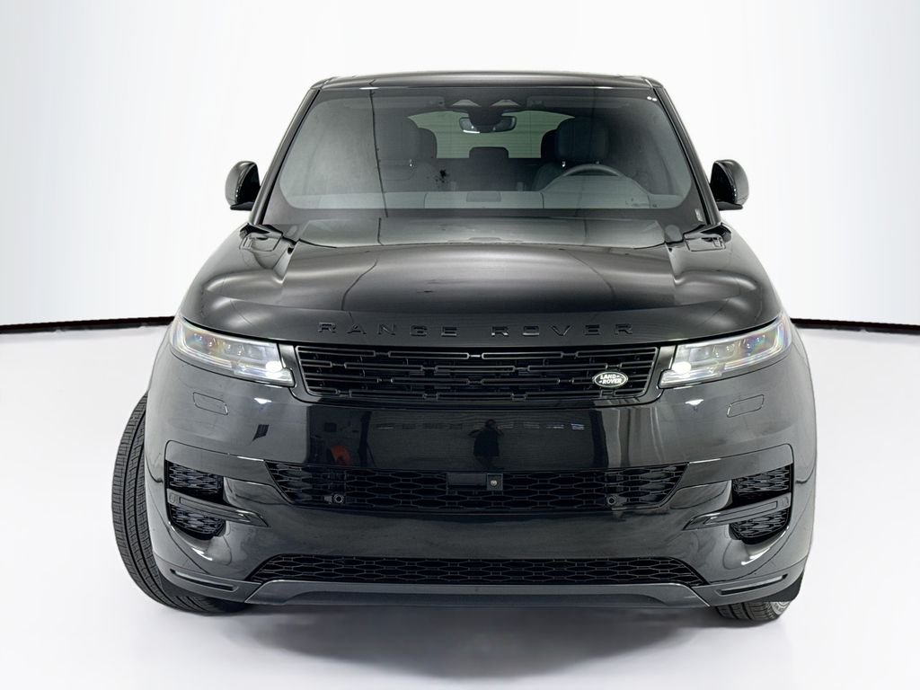 Certified Used 2026 Santorini Black Metallic Land Rover SE image 2