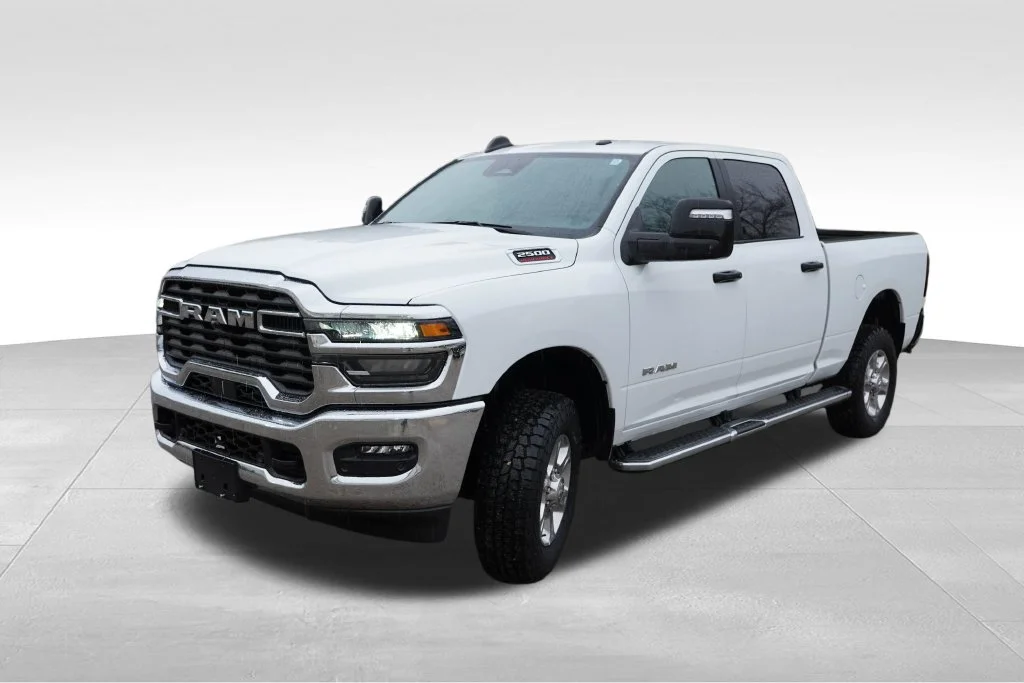 Certified Used 2026 White Ram Big Horn image 11