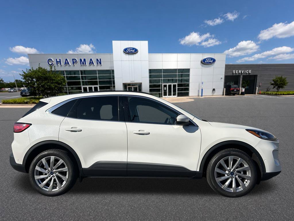 Used 2022 White Metallic Ford Titanium image 6
