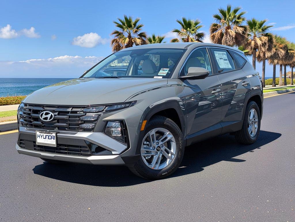 New 2026 Gray Hyundai SE FWD image 2