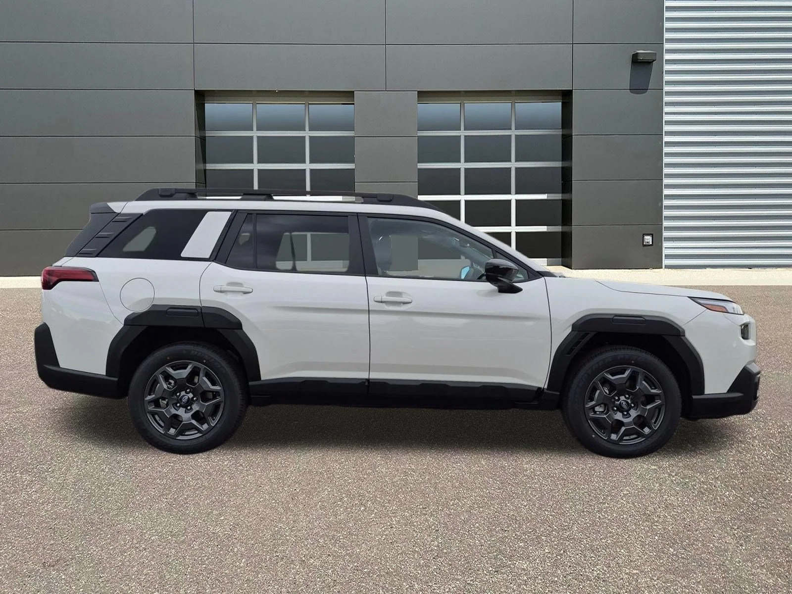 New 2026 CRYSTAL WHITE PEARL Subaru Premium image 4