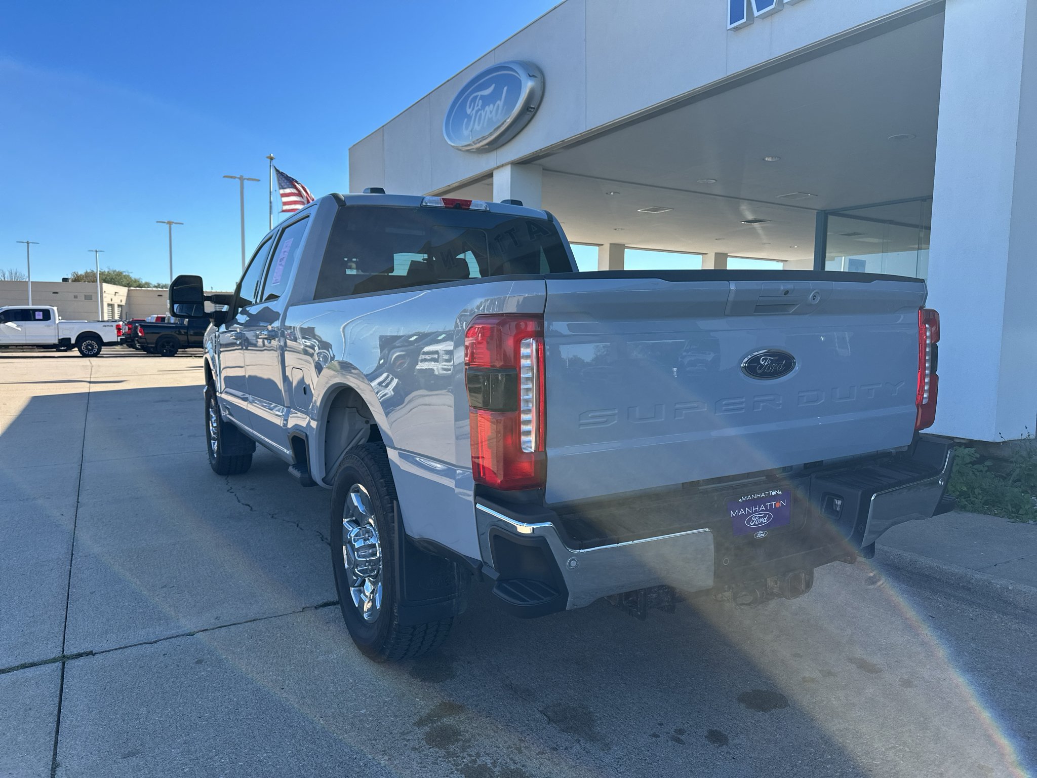 Used 2024 Glacier Gray Ford LARIAT image 12