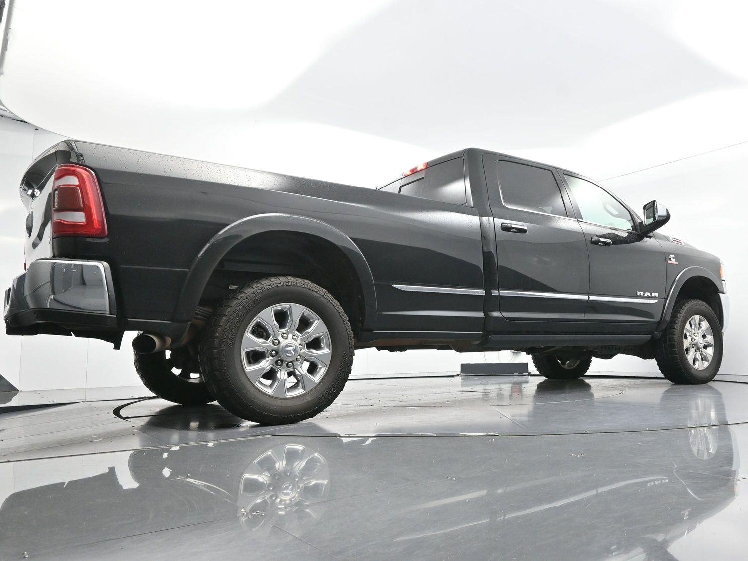 Used 2022 Diamond Black Crystal Pearlcoat Ram Limited image 48