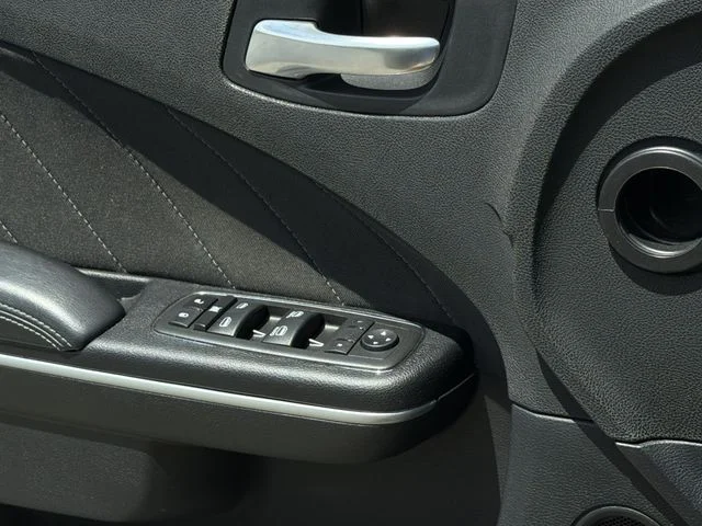 Used 2021 Green Dodge R/T Scat Pack image 31