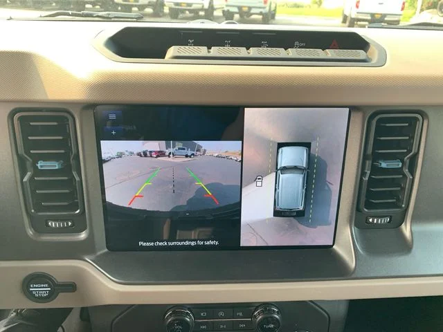 Used 2024 White Ford Wildtrak image 16