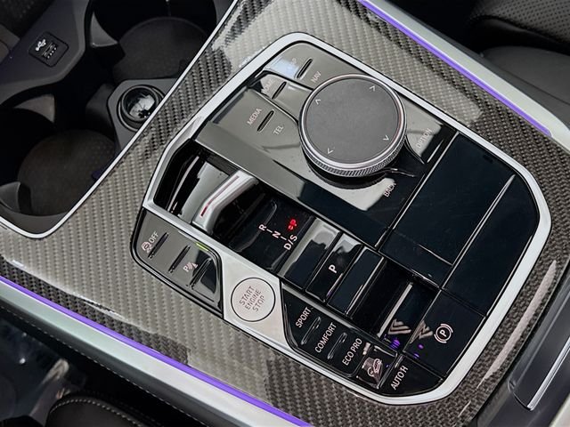 Used 2026 Gray Metallic BMW M60i image 17
