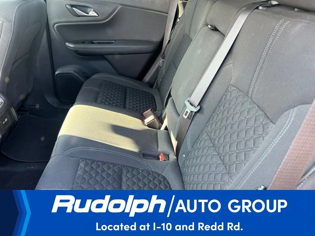 Used 2019 Gray Chevrolet Base image 9