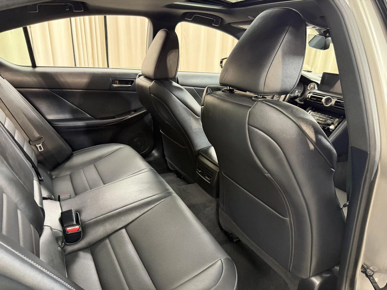 Used 2022 Silver Lexus 350 F SPORT image 37