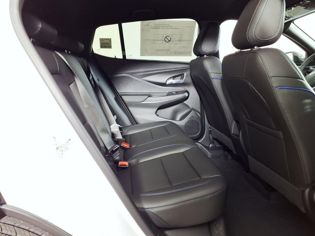 2026 Buick Envista Sport Touring - Photo 10