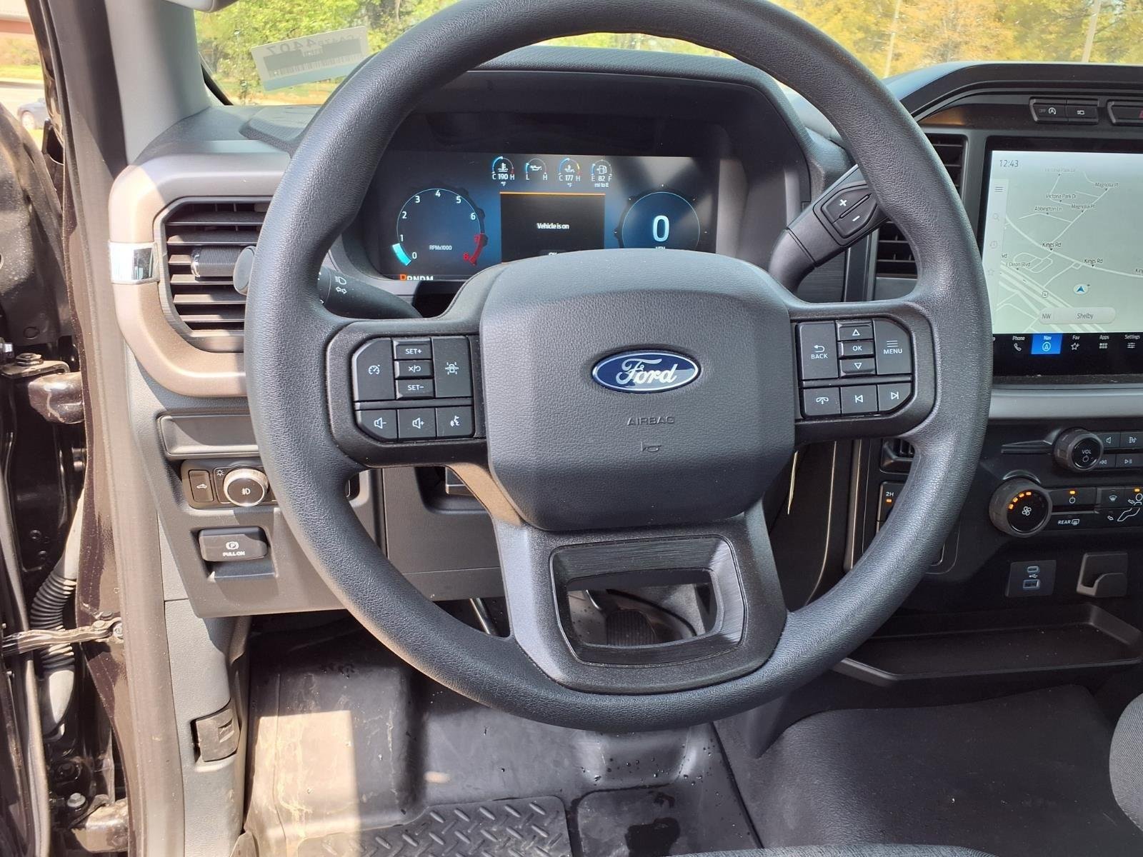 Used 2024 Agate Black Metallic Ford XL image 18