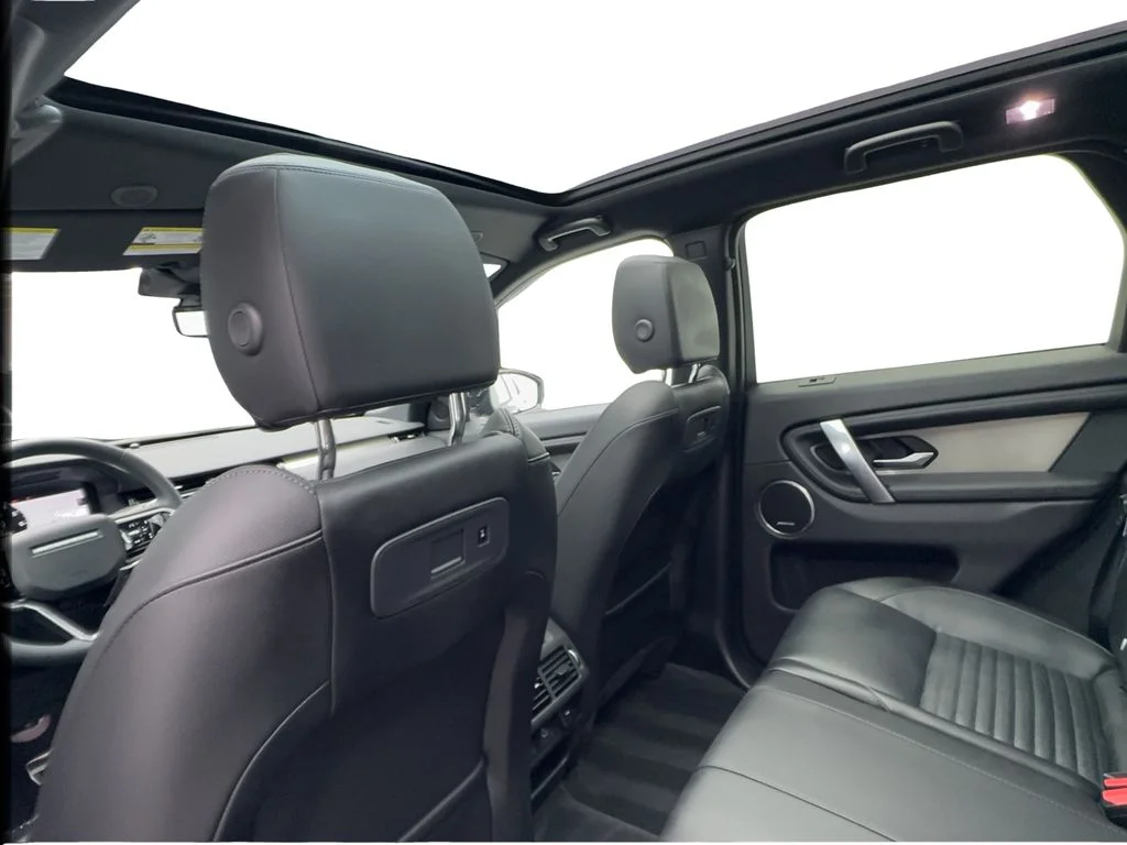 Used 2025 Gray Land Rover SE image 23