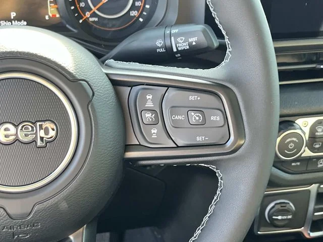 New 2026 Granite Crystal Metallic Clear-Coat Exterior Paint Jeep 85th Anniversary Edition image 24