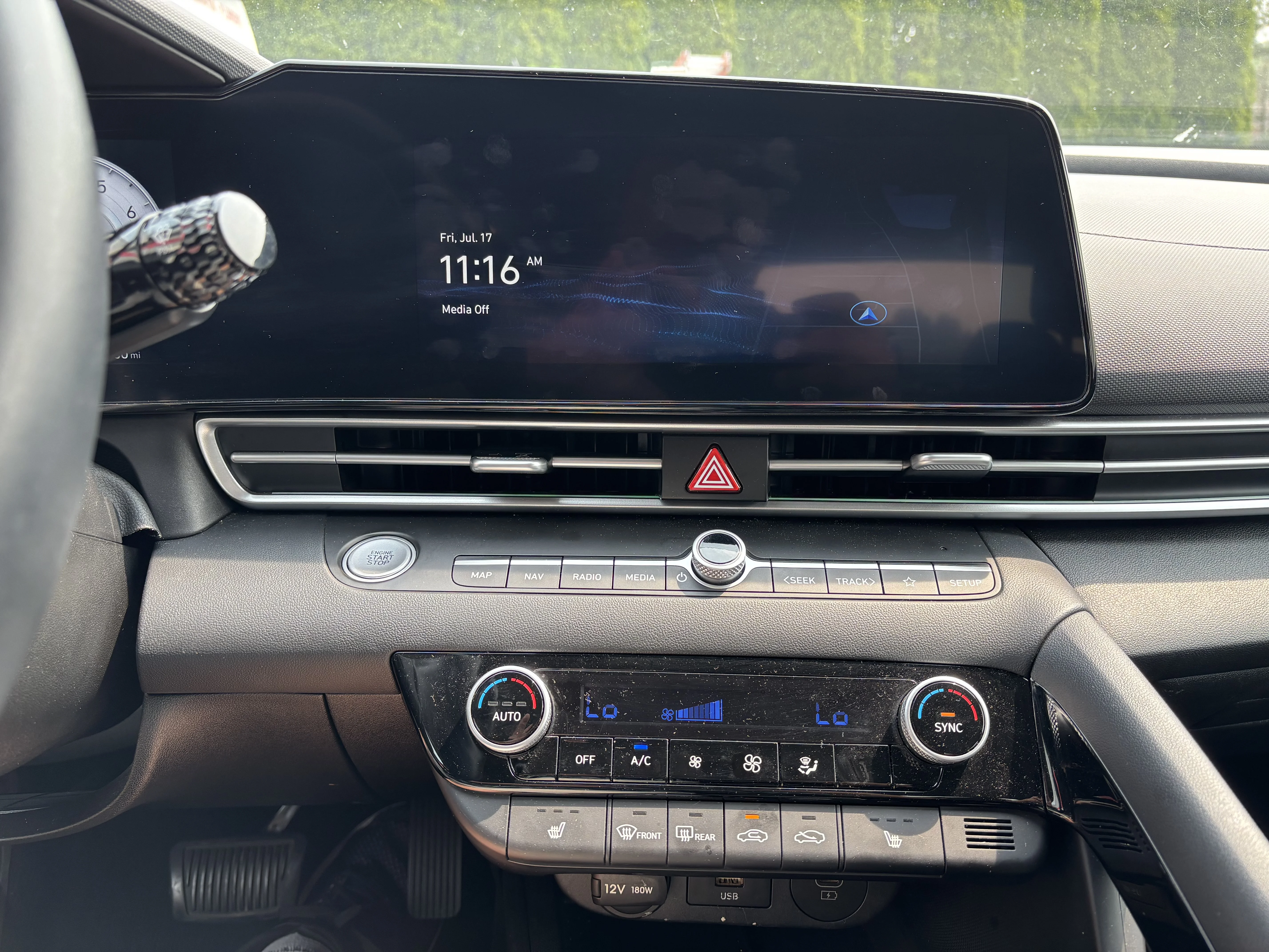 Used 2025 Fluid Metal Hyundai SEL Convenience image 25