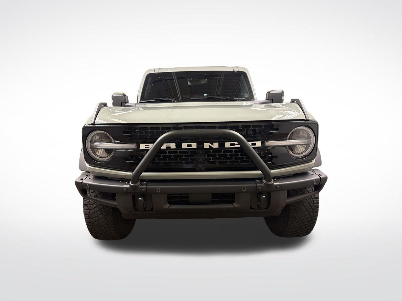 Used 2023 Gray Ford Wildtrak image 10
