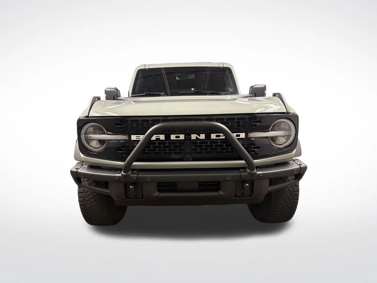 Used 2023 Gray Ford Wildtrak image 10
