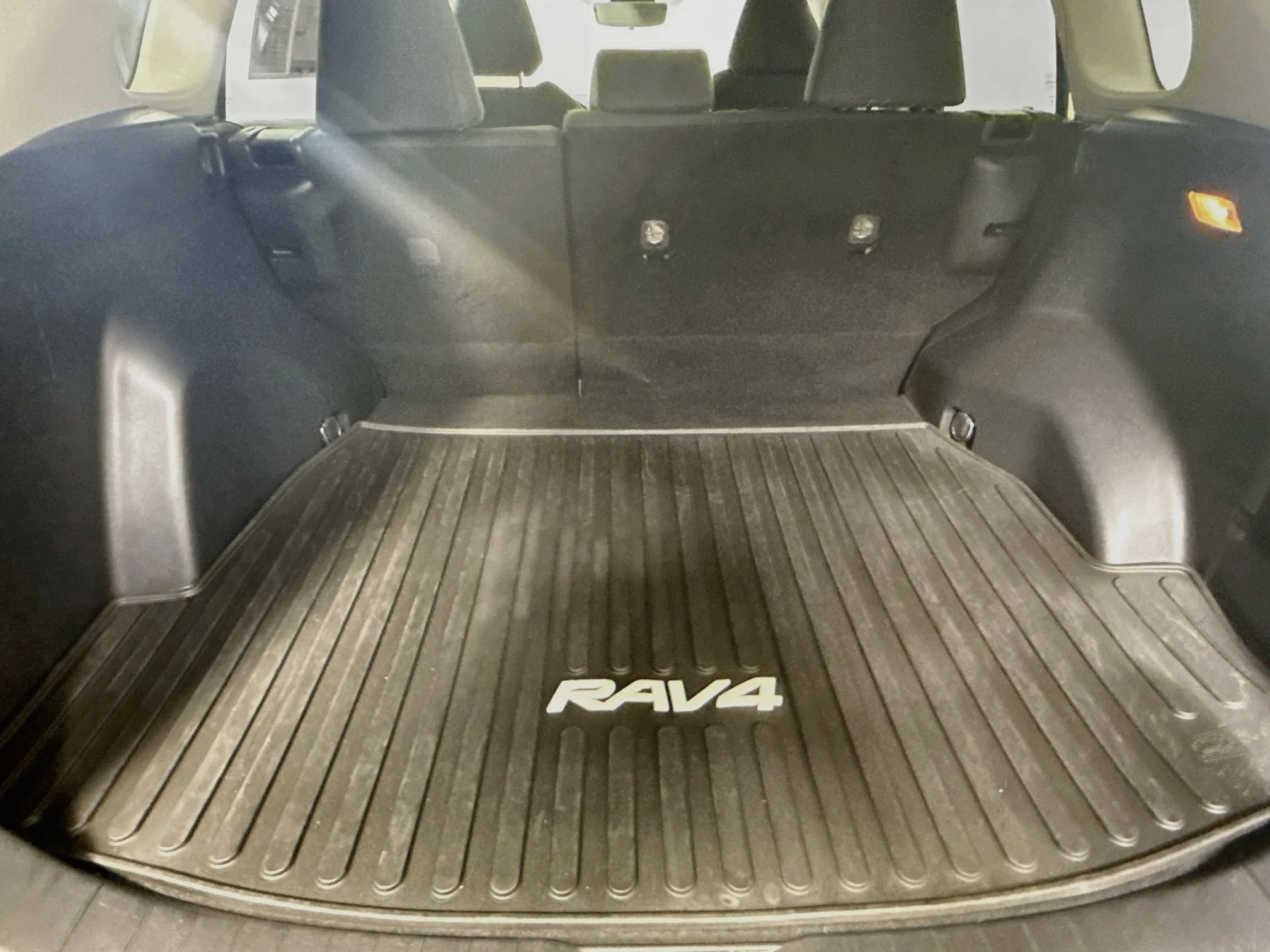 Used 2021 Magnetic Gray Metallic Toyota LE image 22