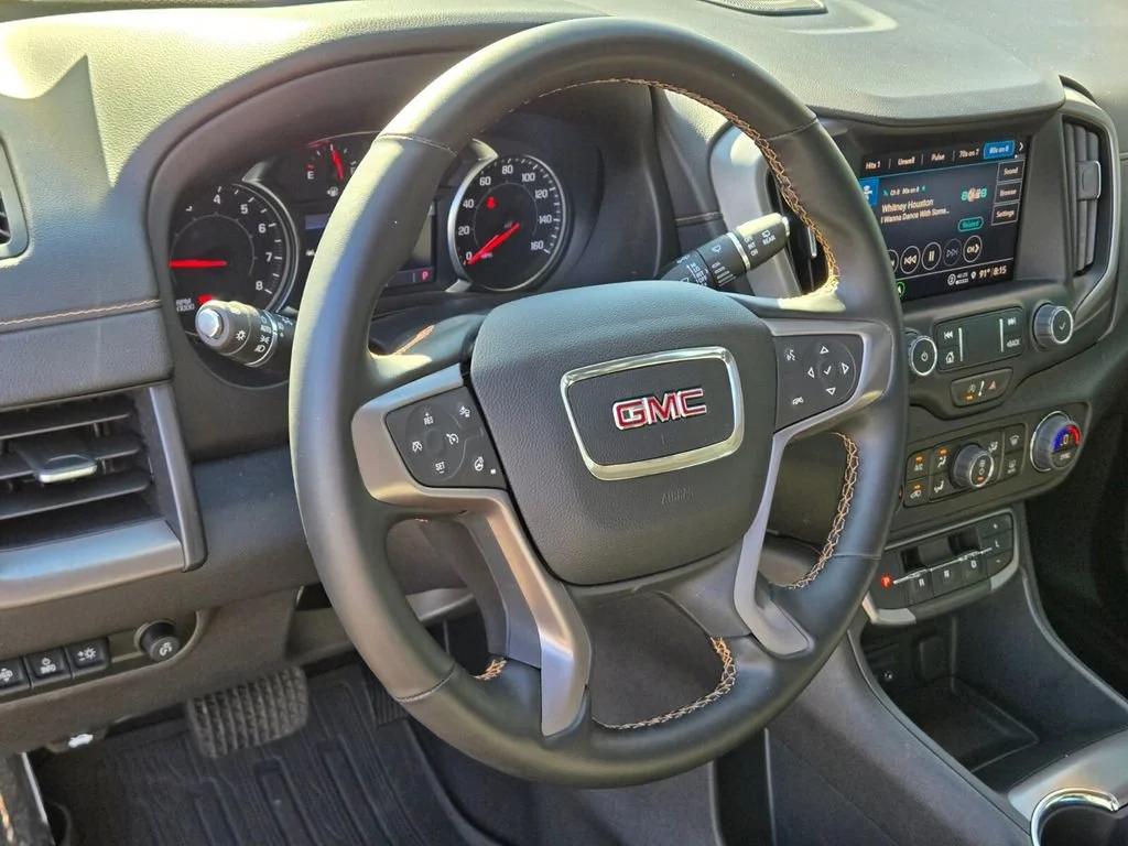 Used 2023 Ebony Twilight Metallic GMC AT4 image 18