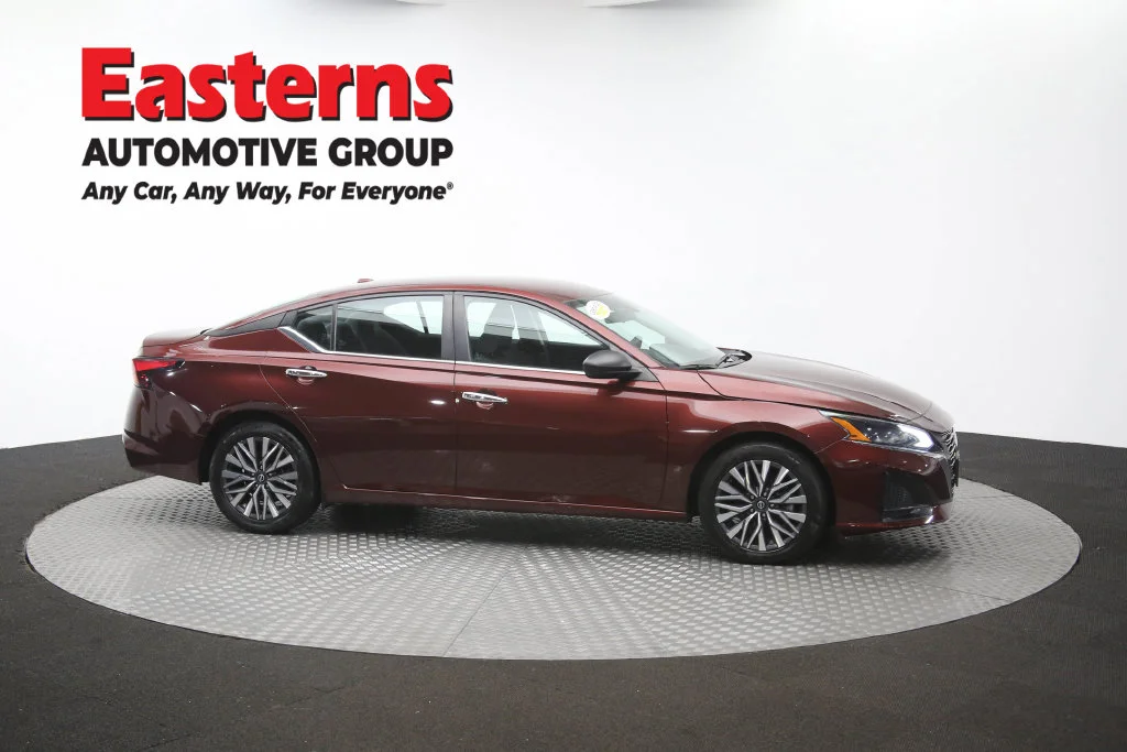 Used 2024 Red Nissan 2.5 SV image 48