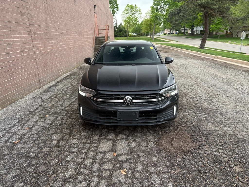 Used 2024 Deep Black Pearl Volkswagen Sport image 8