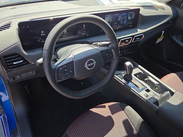 New 2026 Bluestone Pearl / Super Black Two-tone Nissan SR image 5