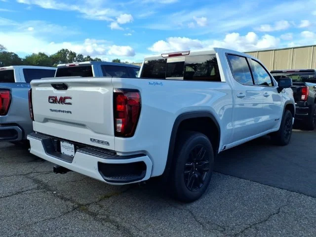 New 2026 Summit White GMC Elevation image 4