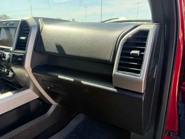 Used 2019  Ford  image 50